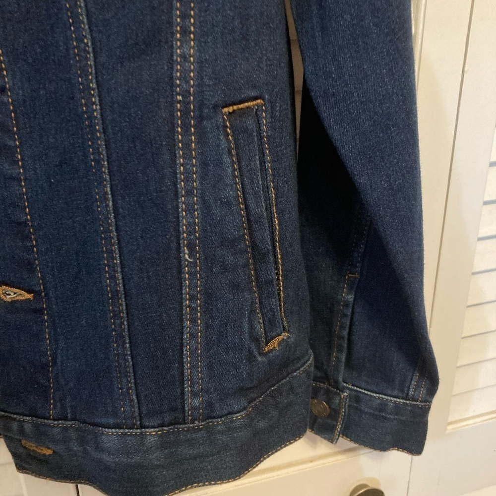 PEANUTS Snoopy Jean Trucker Jacket Button Front Denim Blue Size Large - Picture 6 of 10